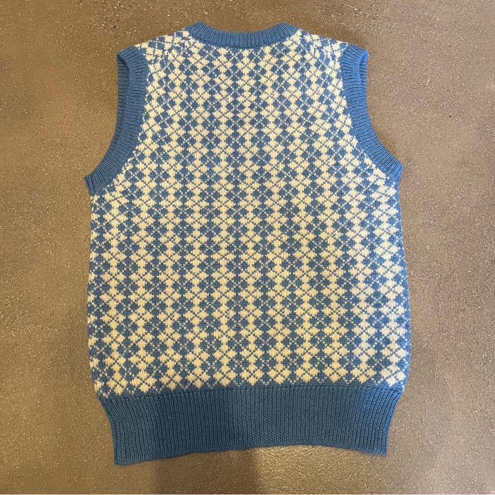 Vintage wool sweater vest blue and cream size small - Picture 3 of 5